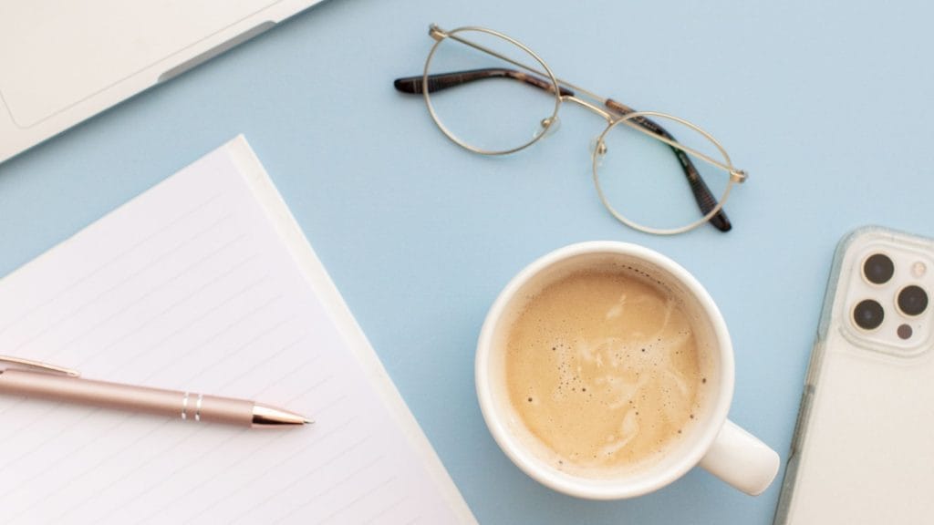 Entrepreneur Nine10 Business Coffee desk